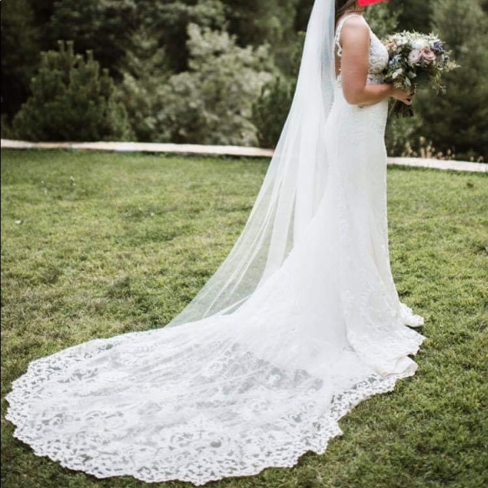 Martina Liana #888 Mermaid Style Wedding Gown